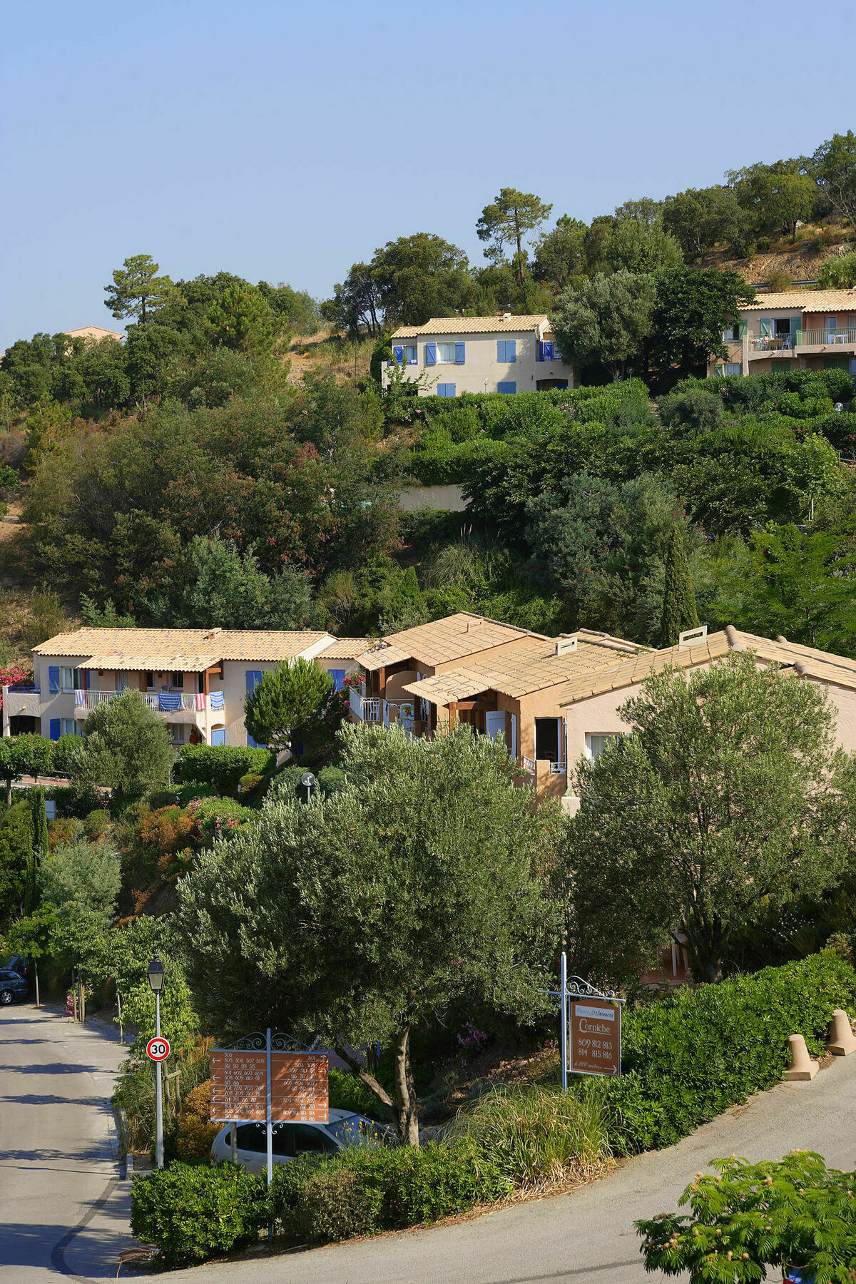 Residence Pierre & Vacances Les Terrasses Des Issambres Les Issambres Exteriör bild